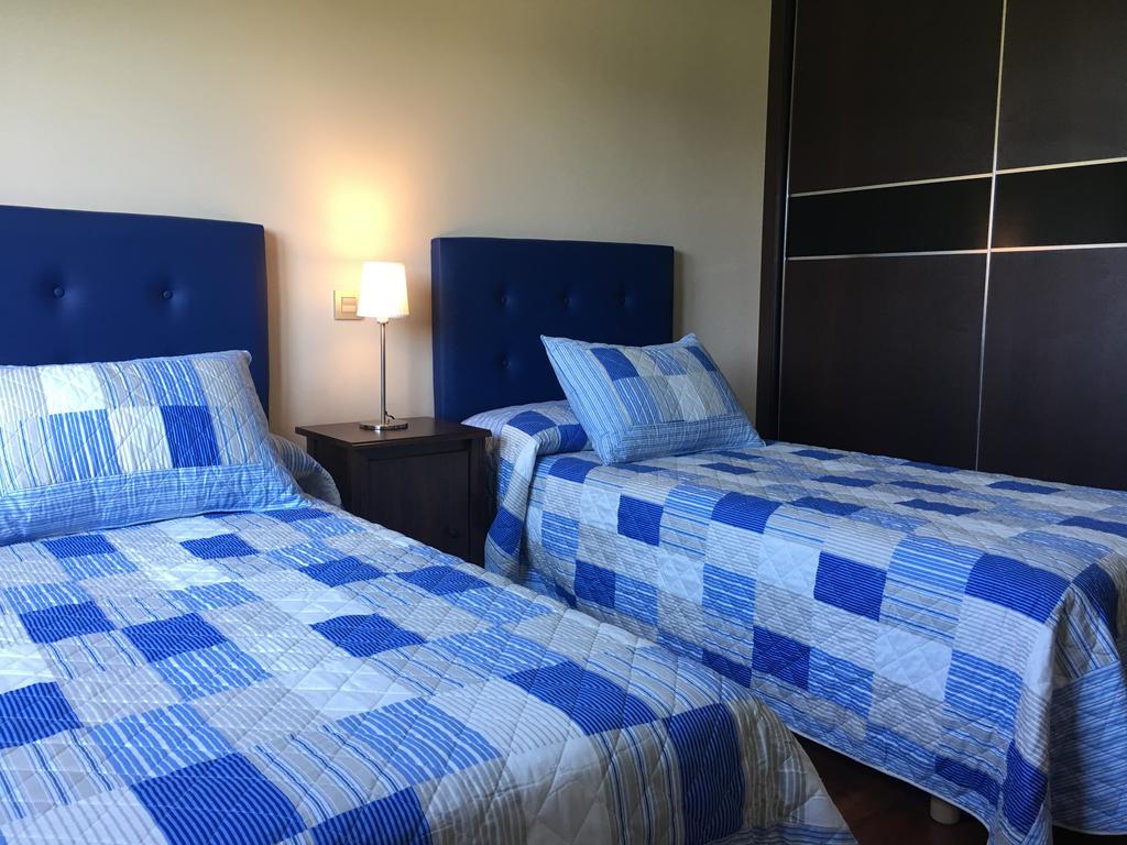 Otur Chalet La Caleya מראה חיצוני תמונה
