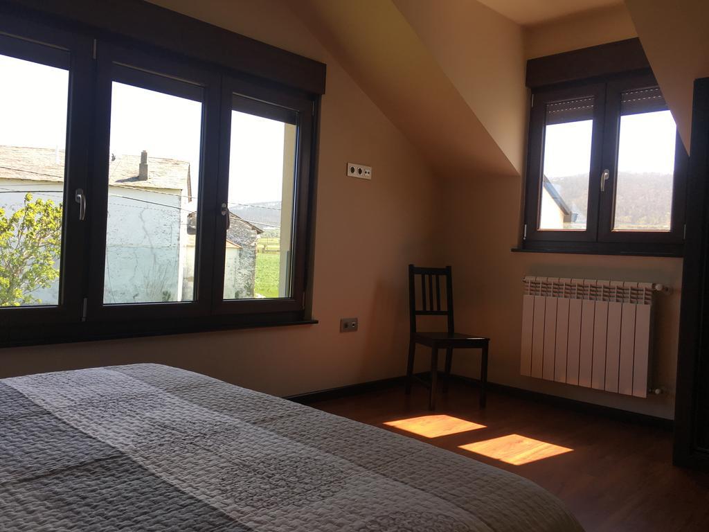 Otur Chalet La Caleya מראה חיצוני תמונה