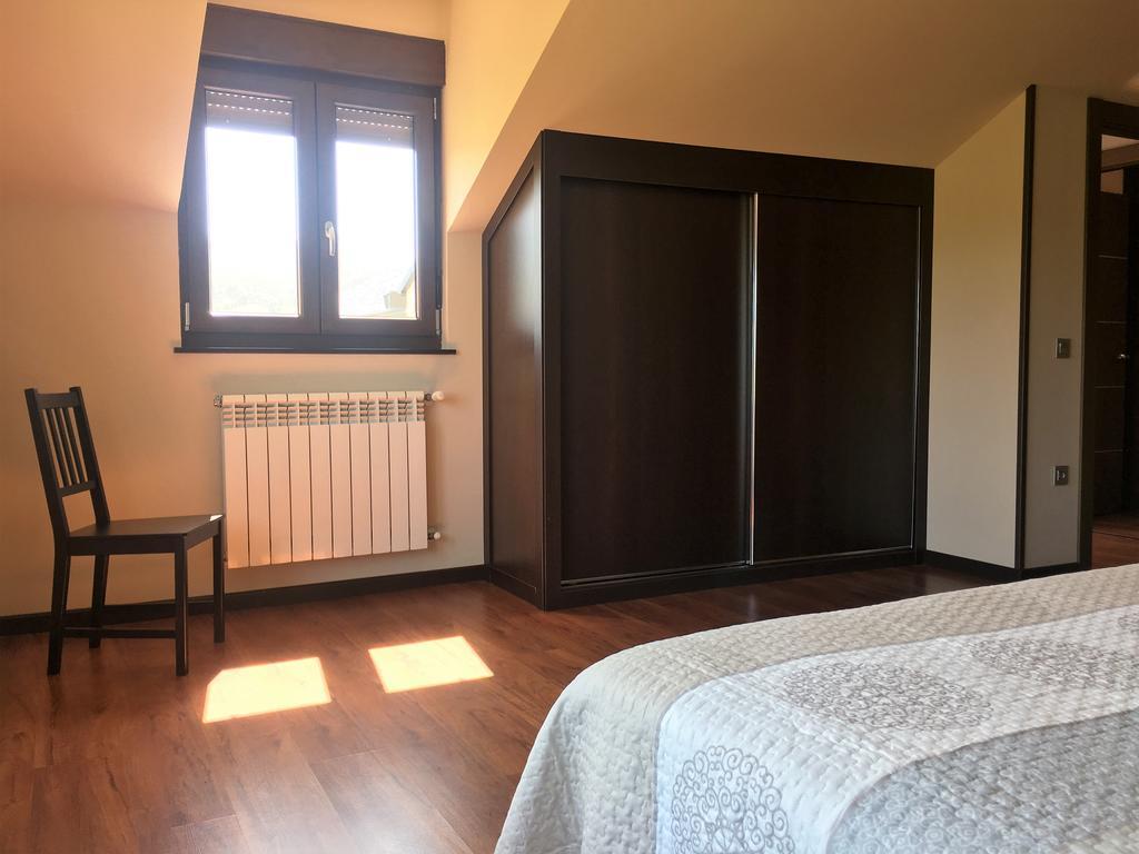 Otur Chalet La Caleya מראה חיצוני תמונה